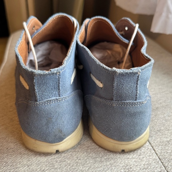 Italian Men's Blue Suede Shoes - Picture 10 of 16